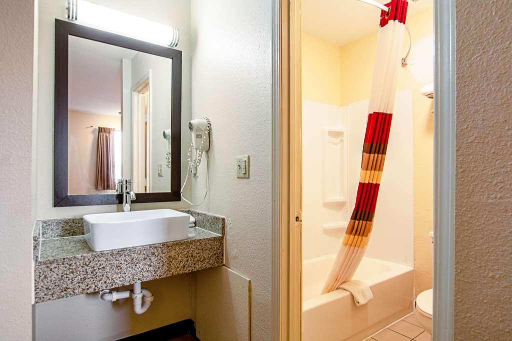 Red Roof Inn Scottsburg Cameră foto